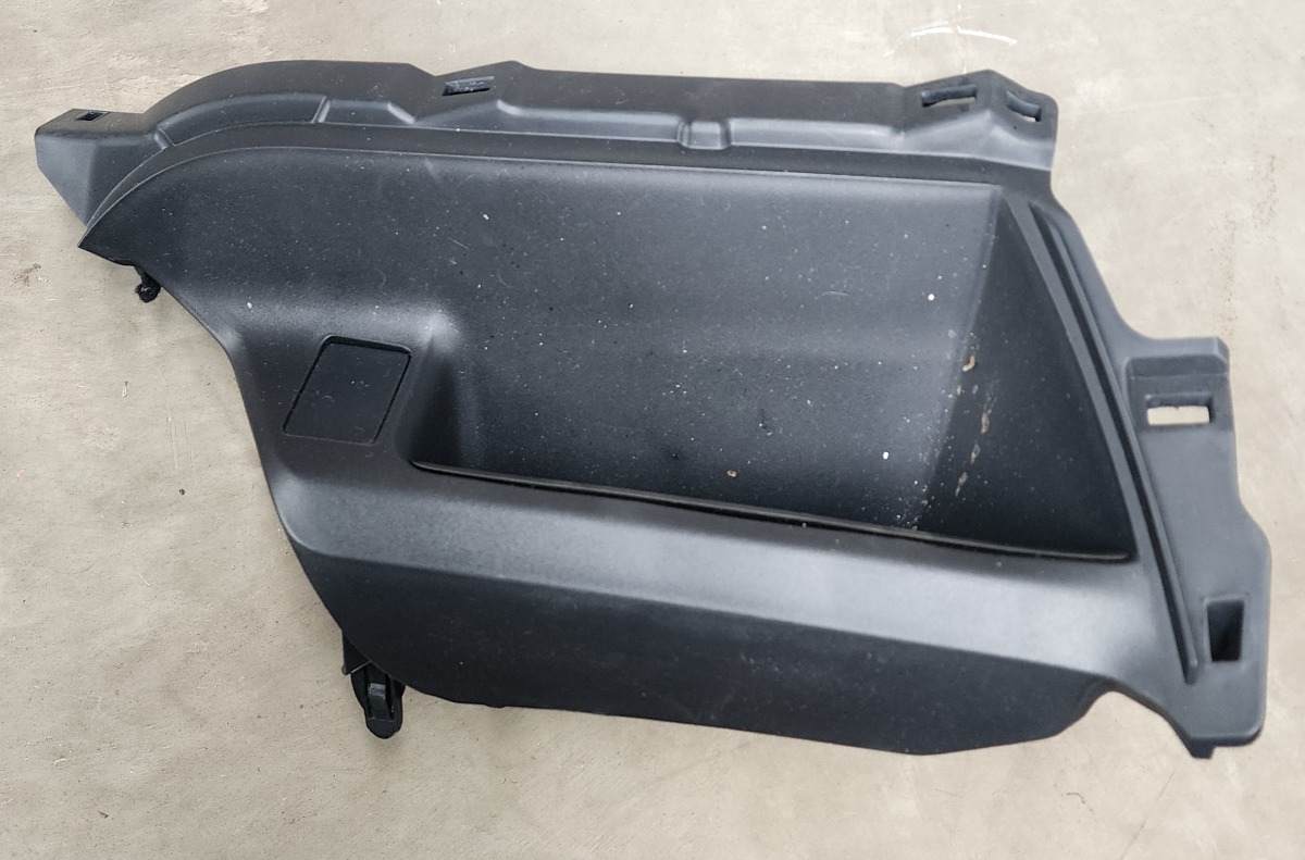 C-HR CENTRE CONSOLE STORAGE BOX