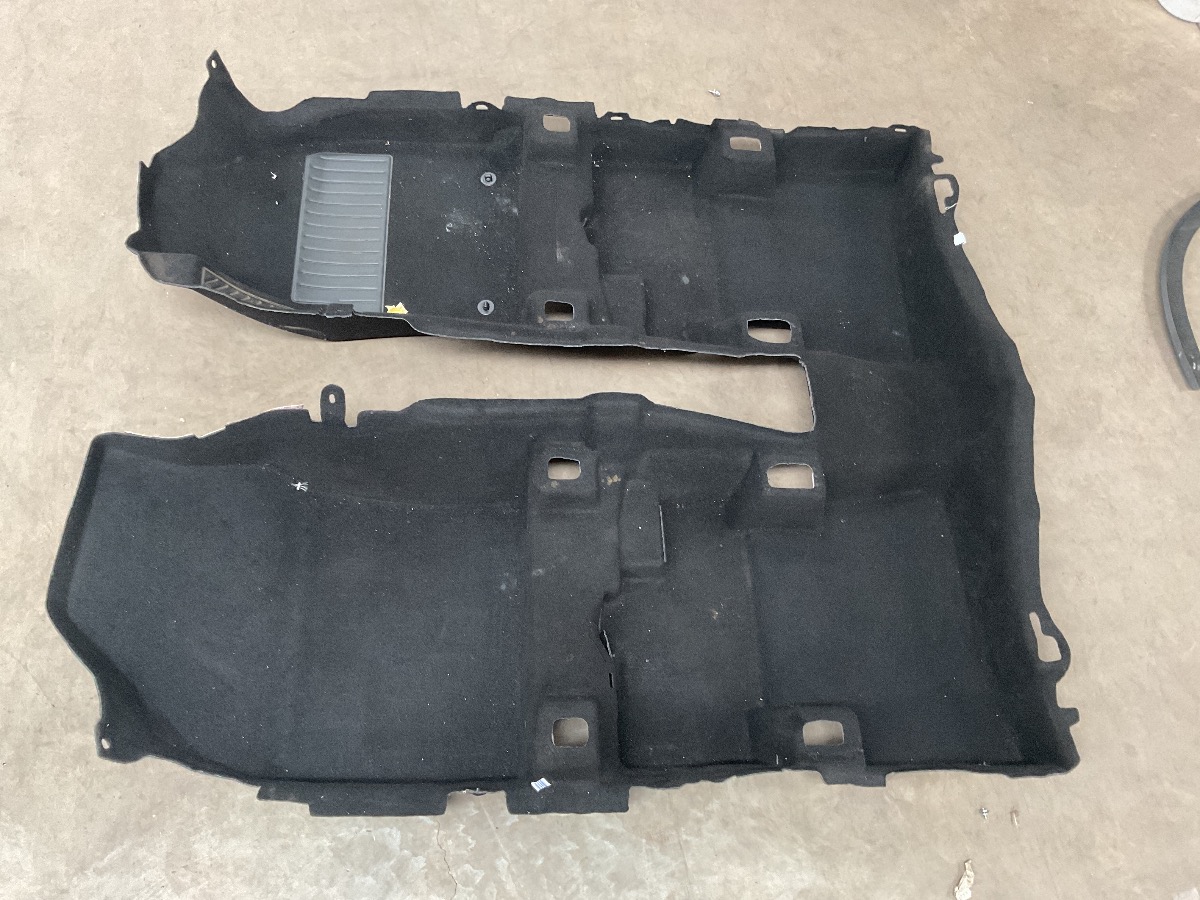 C-HR FLOOR CARPET