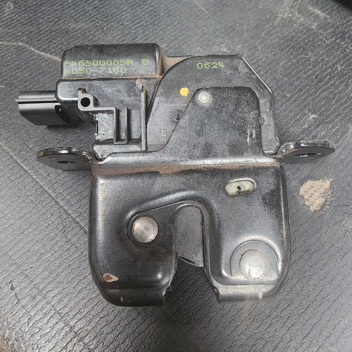 MEGANE 3 4 DOOR BOOT LOCK