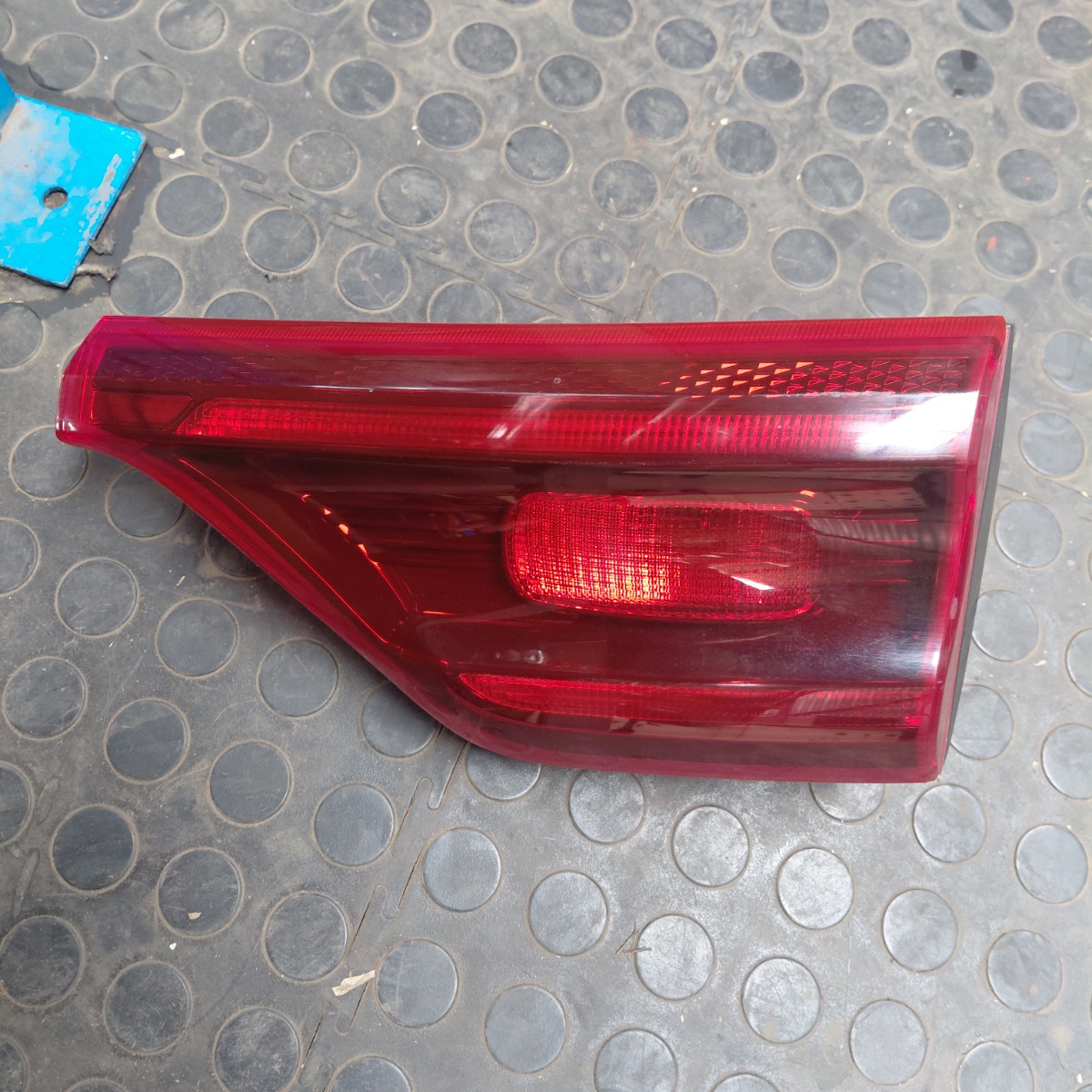 SPORTAGE RIGHT INNER TAILLAMP