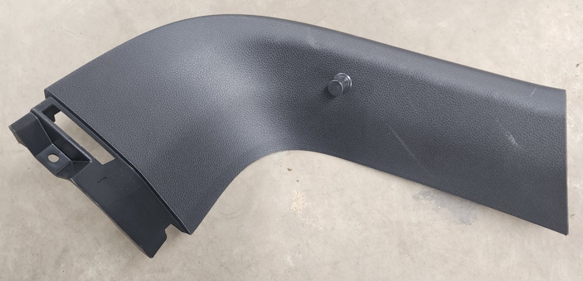TERRITORY LEFT BOOT UPPER TRIM
