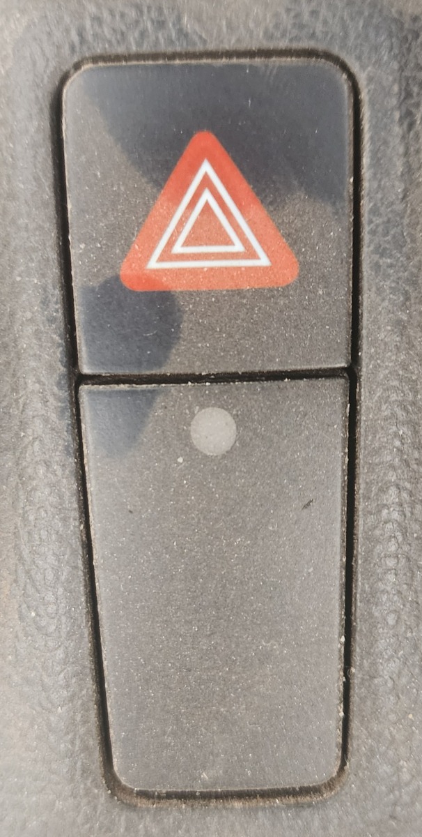 SWIFT HAZARD SWITCH