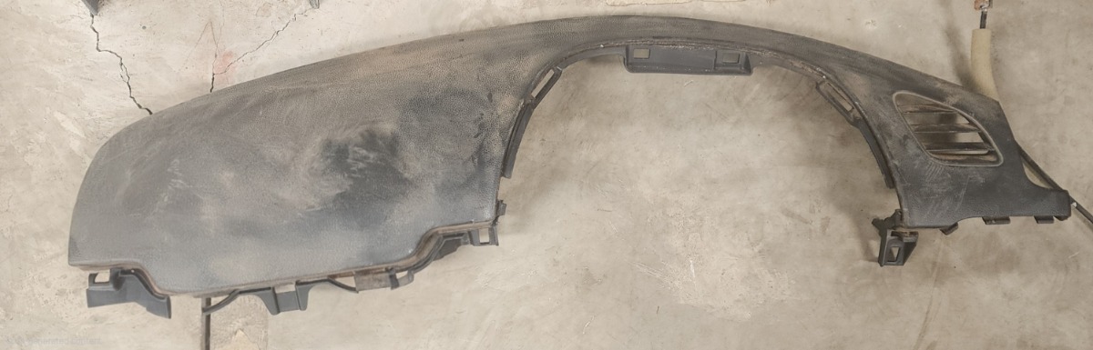 SWIFT DASH TRIM UPPER