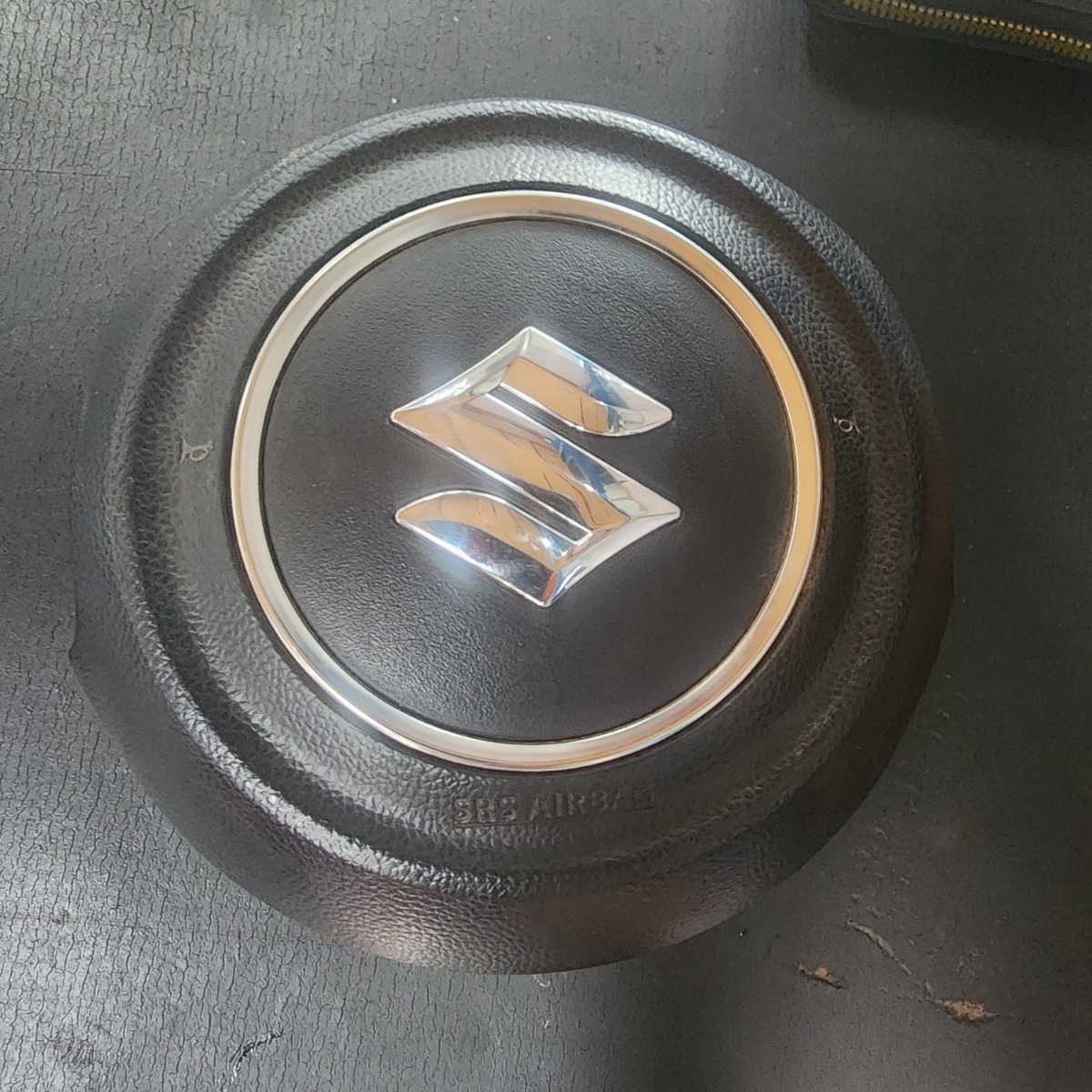 SWIFT STEERING AIRBAG