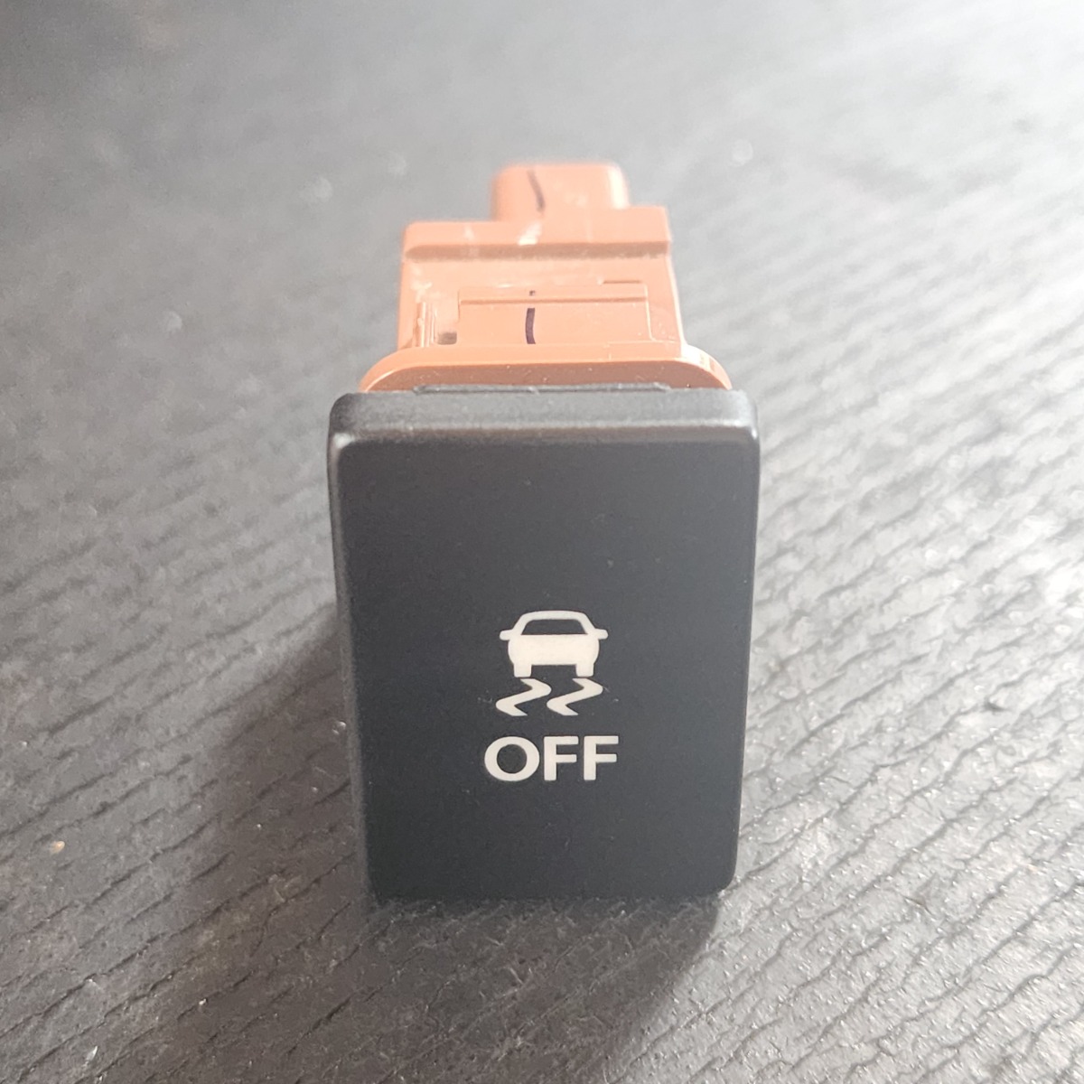 SWIFT TRACTION SWITCH