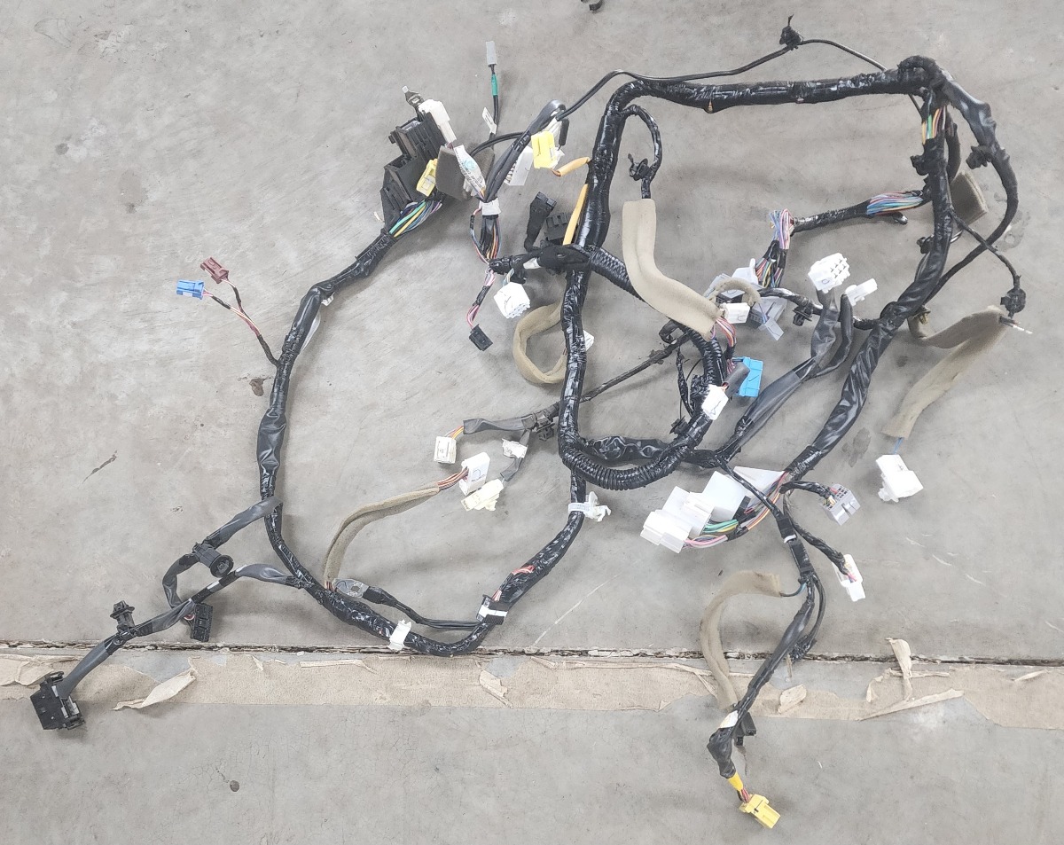 SWIFT DASH WIRING