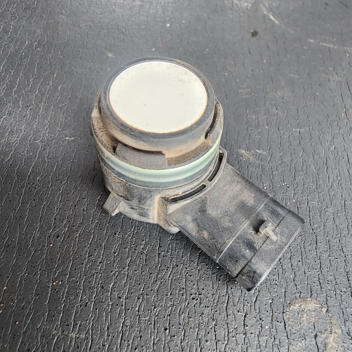 C-HR FRONT PDC SENSOR