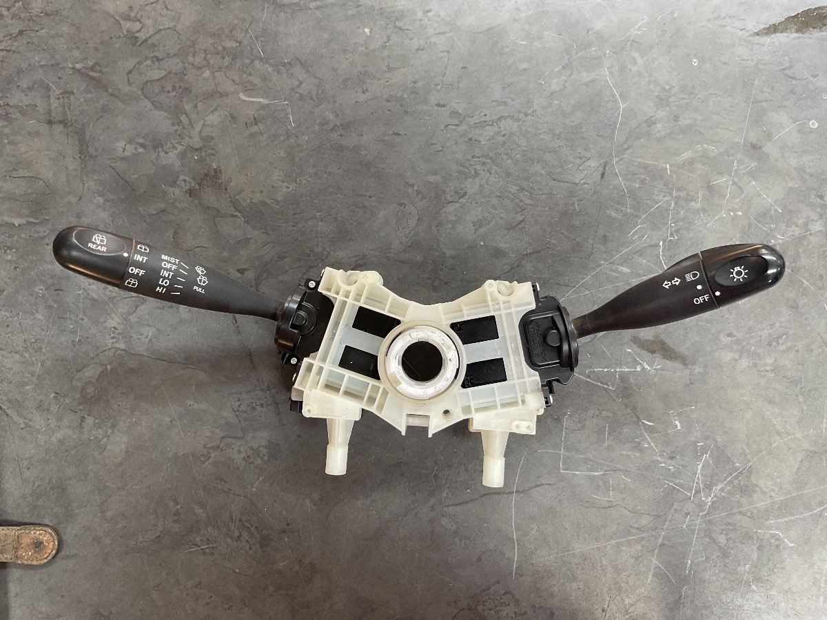 JIMNY 1.3 COMBINATION SWITCH