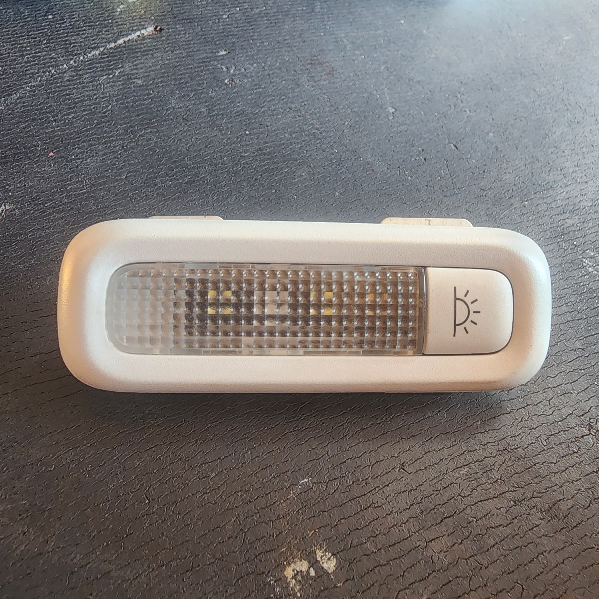 TERRITORY SIDE READING LIGHT