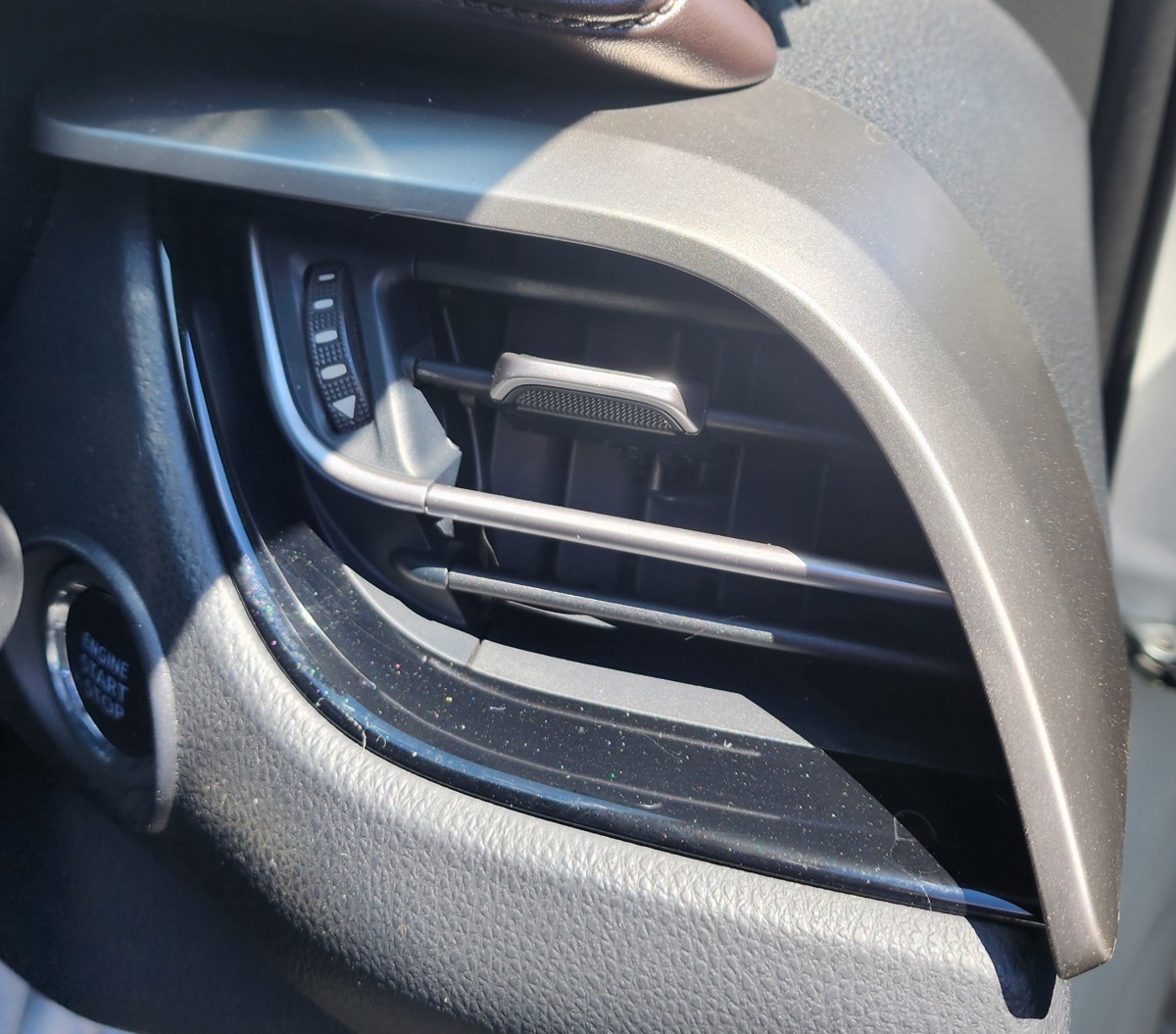 C-HR Right Front Air Duct Vent