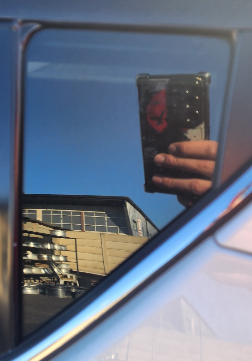 C-HR Left Rear Quarter Glass