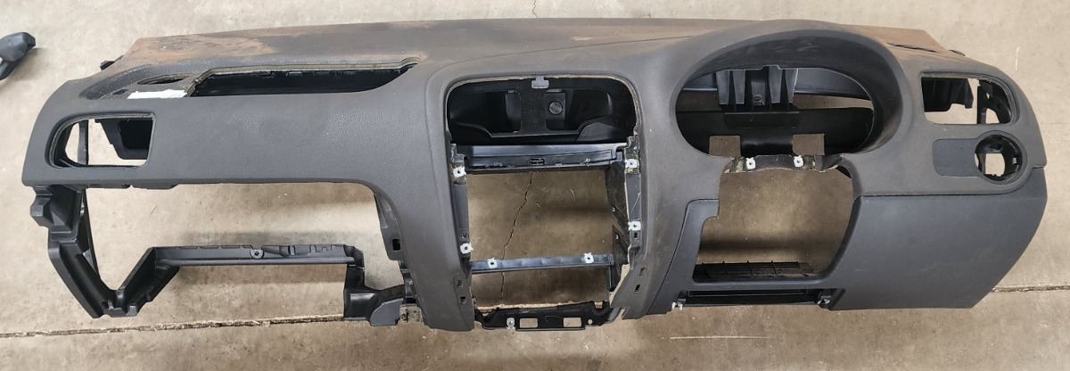 POLO VIVO MK2 DASH SKIN