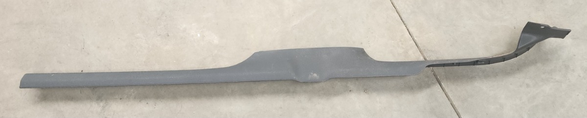 Polo VIVO MK2  Inner Sill Cover Left