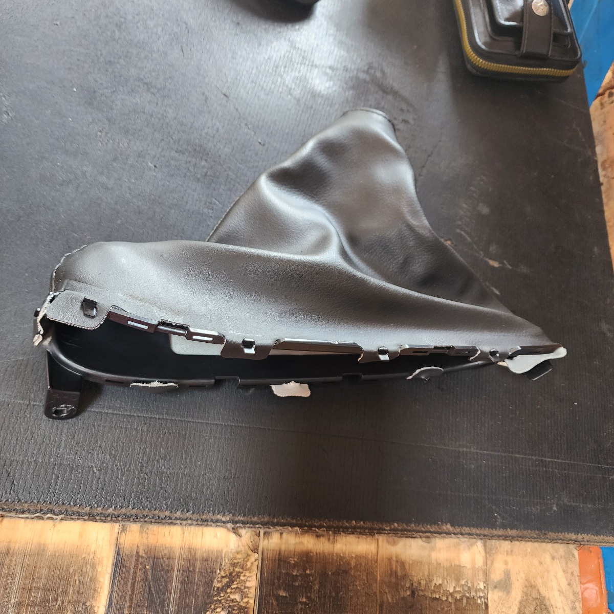 3 HAND BRAKE LEVER BOOT