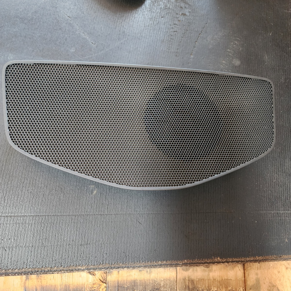 3 Loudspeaker Trim