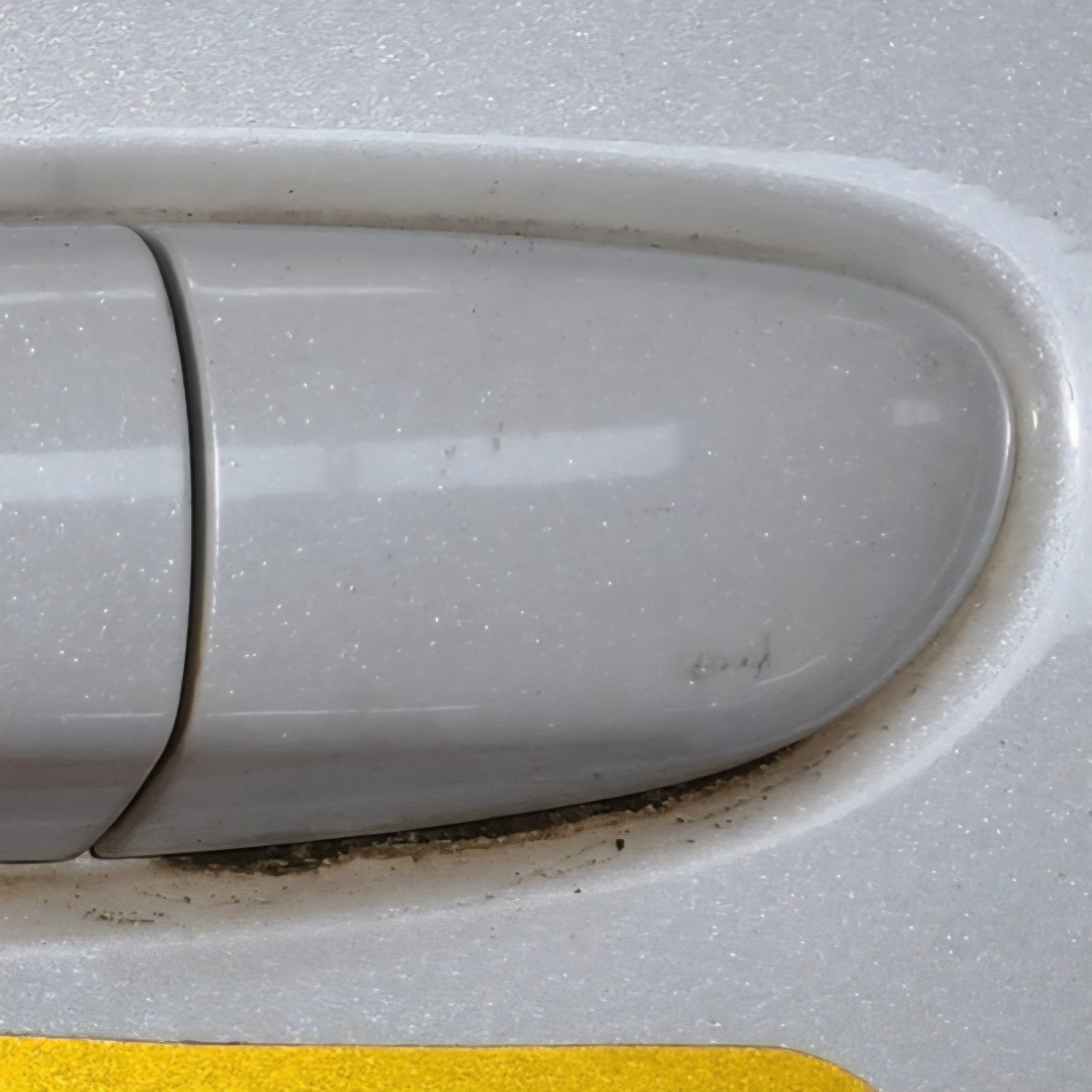3 LEFT FRONT DOOR HANDLE TRIM