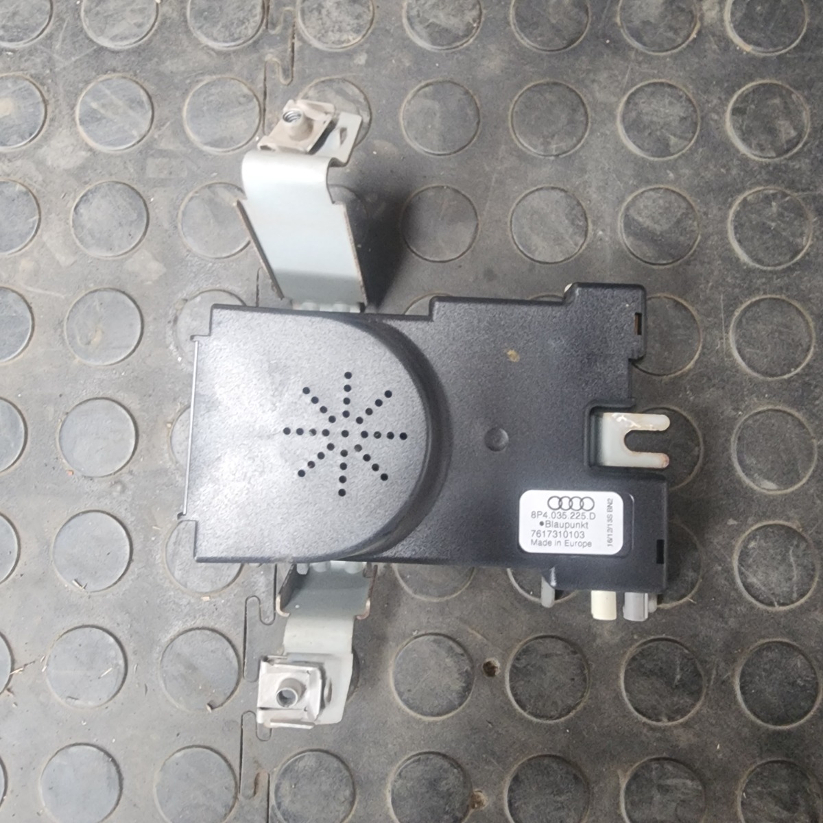 A3/S3 BLAUPUNKT ANTENNA BOOSTER