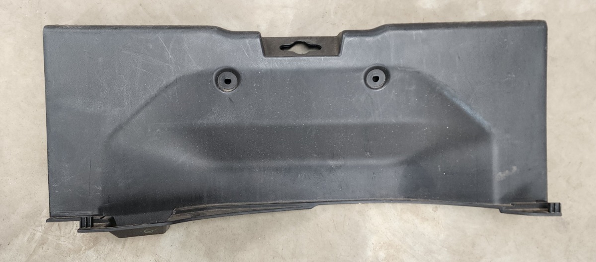 SWIFT REAR VALANCE TRIM
