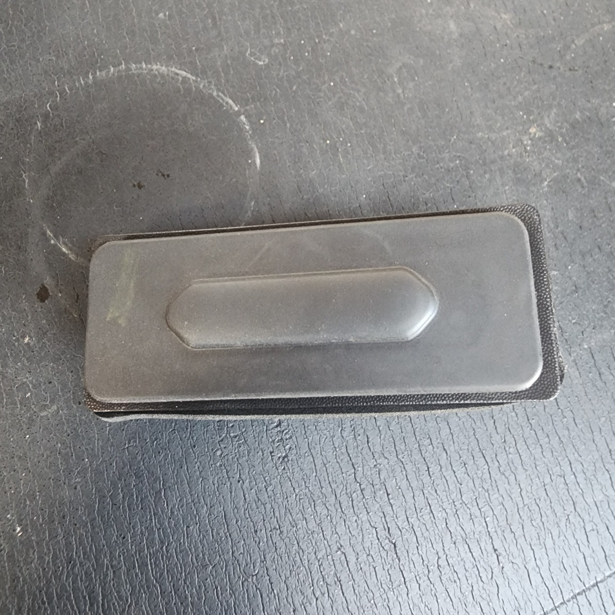 Kiger Rear Lid Actuator