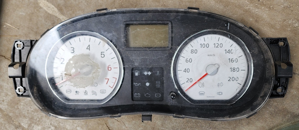 NP200 SPEEDO CLUSTER
