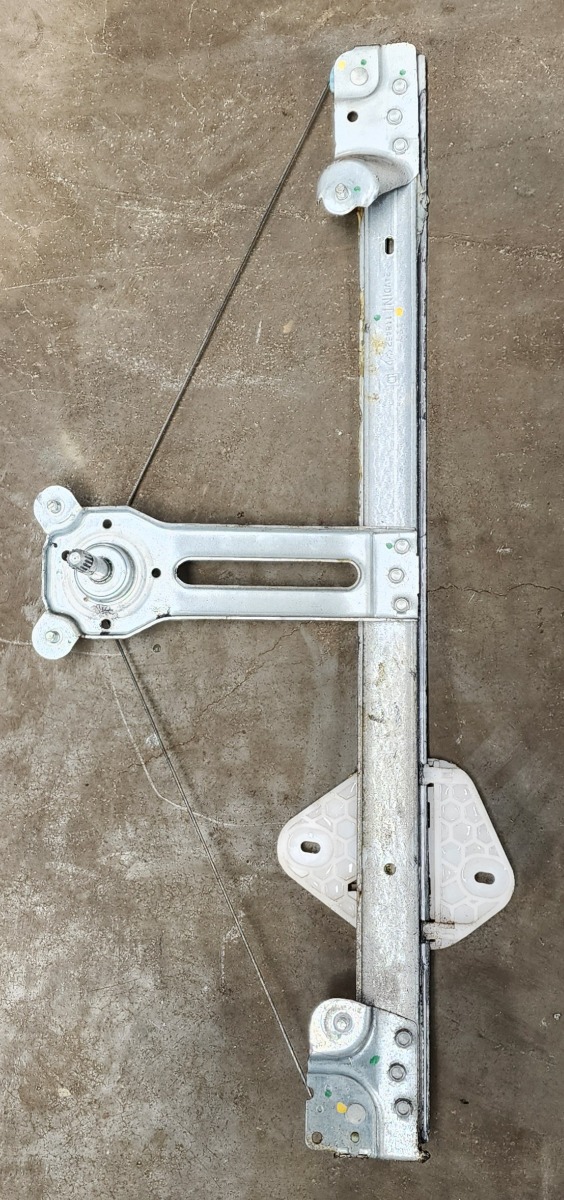 NP200 Right Front Window Mech
