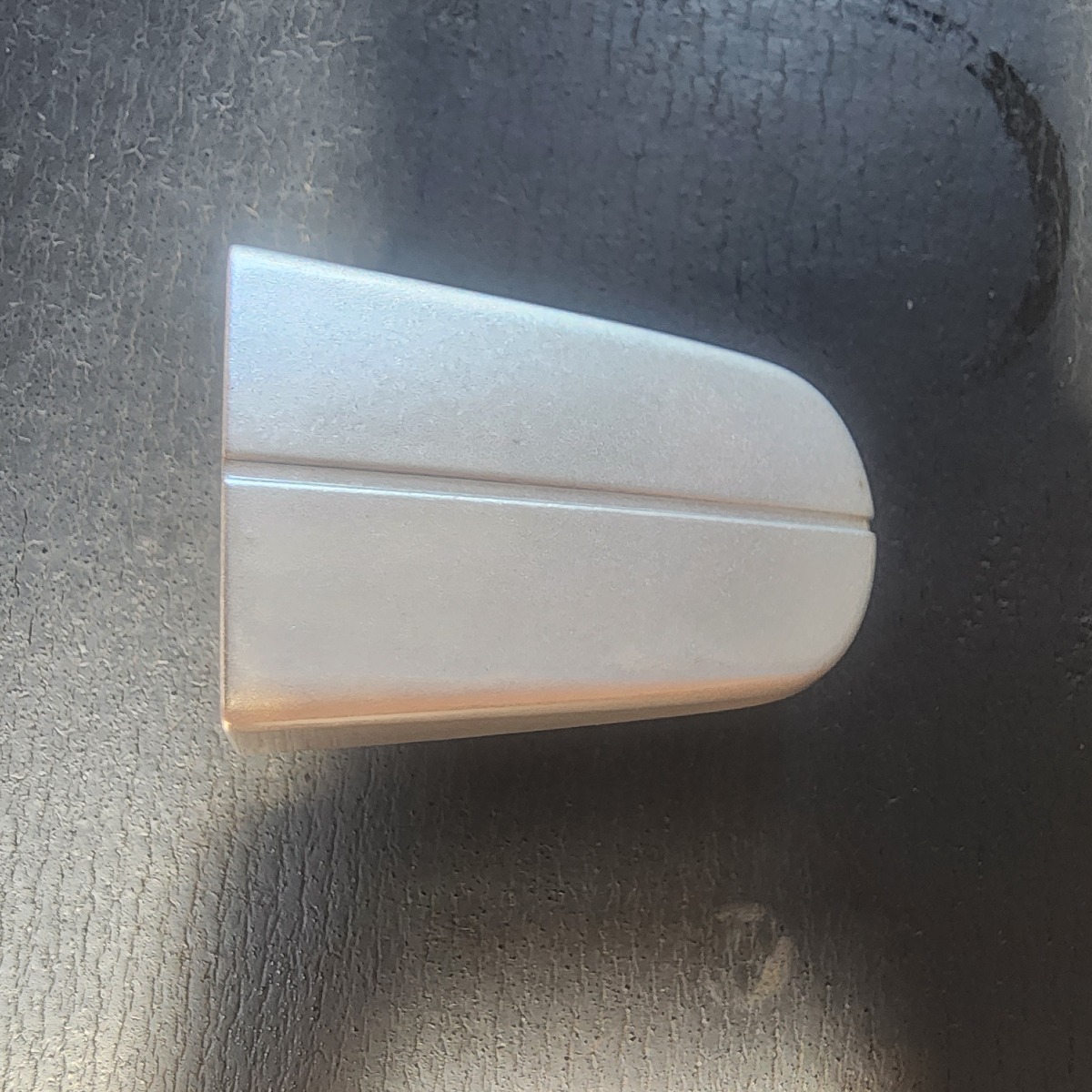 KUGA LEFT FRONT DOOR BACK COVER