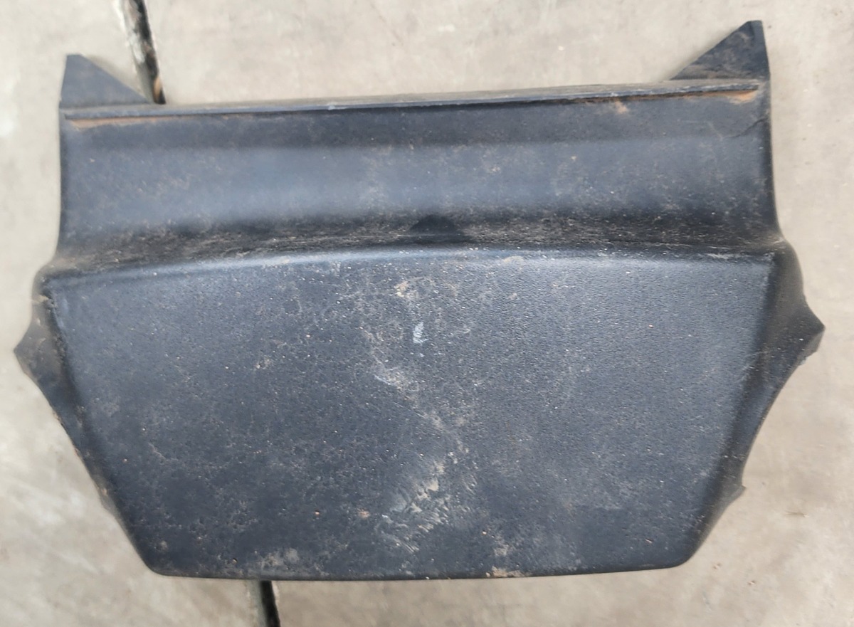 KB/D-MAX Steering Column Upper Cover