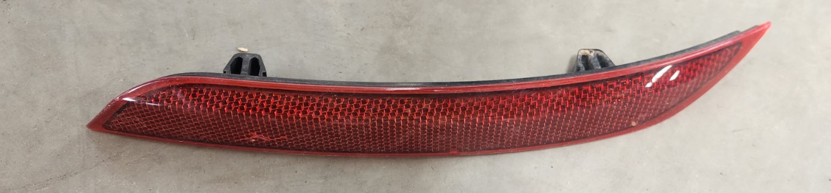 Polo 7/VIVO MK2 Rear Bumper Left Reflector
