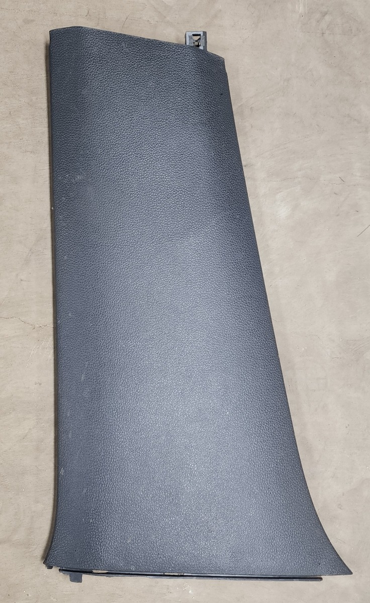POLO VIVO MK2 B-PILLAR TRIM - LEFT