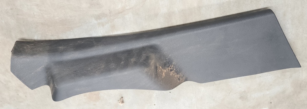 Polo Vivo Rear Right Fender Arch Trim