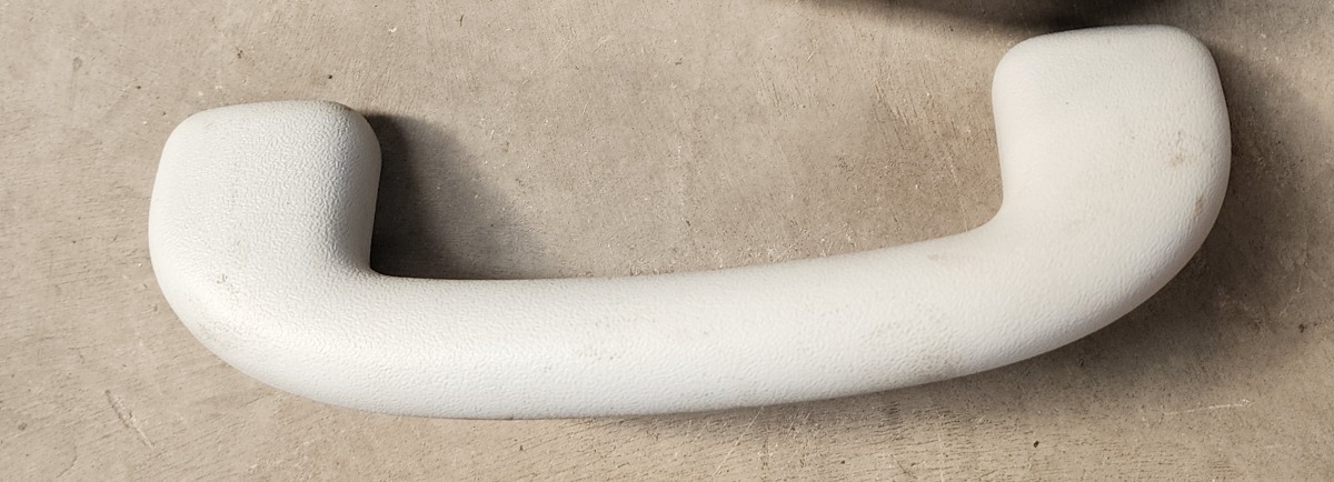 STARLET GRAB HANDLE