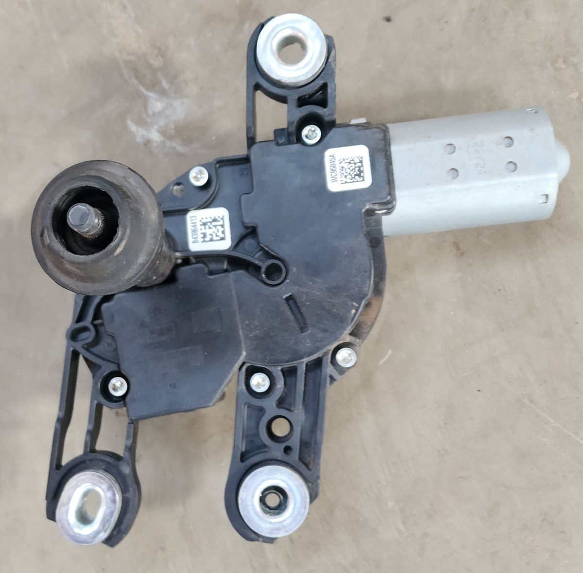 POLO VIVO MK2 REAR WIPER MOTOR