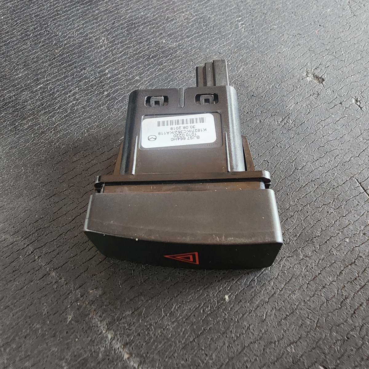 3 HAZARD SWITCH