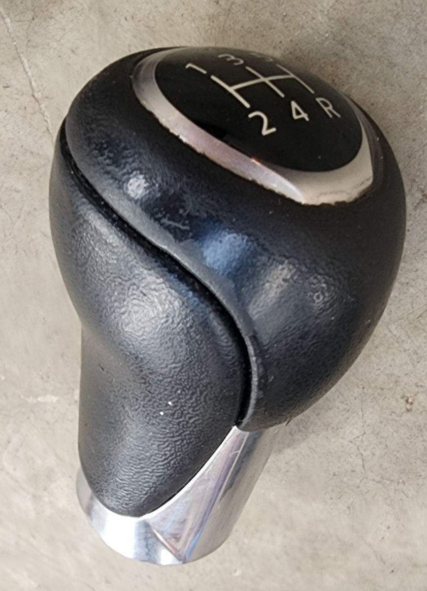 3 GEAR KNOB MANUAL
