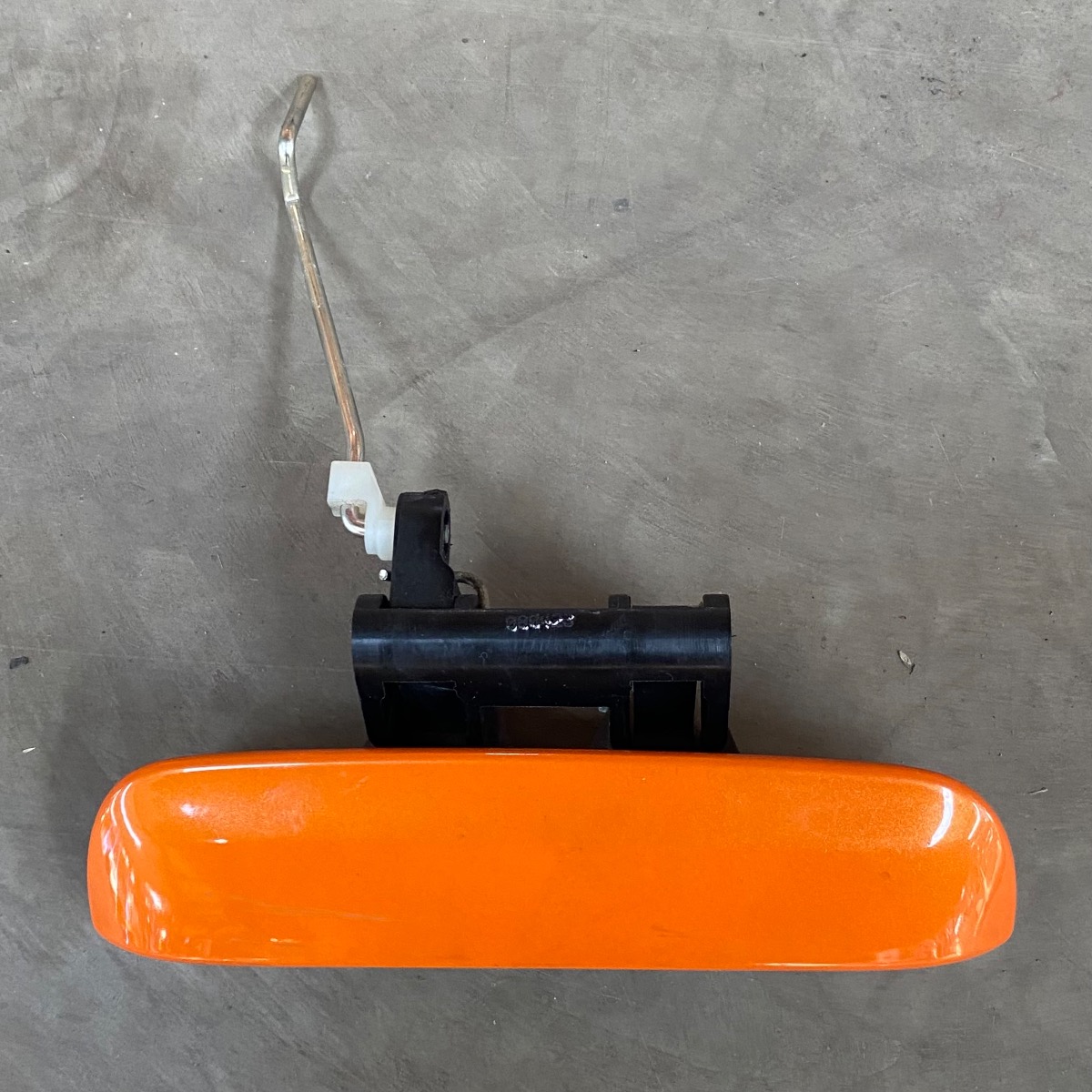 C3 RIGHT REAR DOOR HANDLE