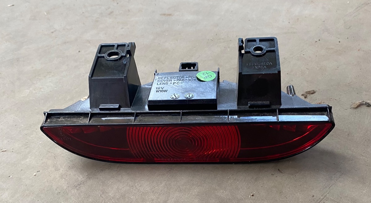 C3 REAR BRAKE LIGHT