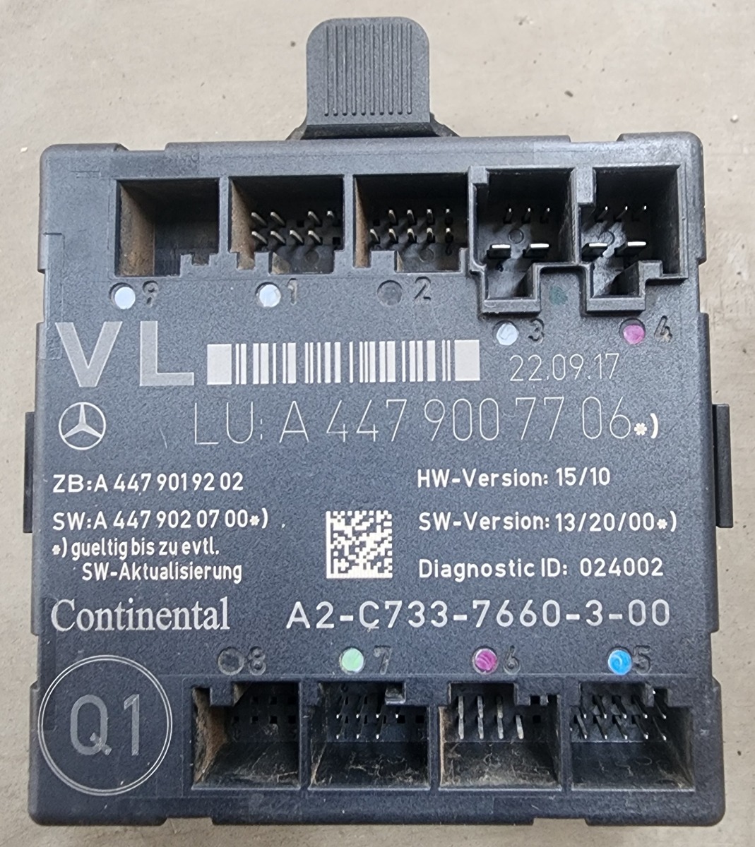 W447 DOOR CONTROL MODULE LEFT FRONT
