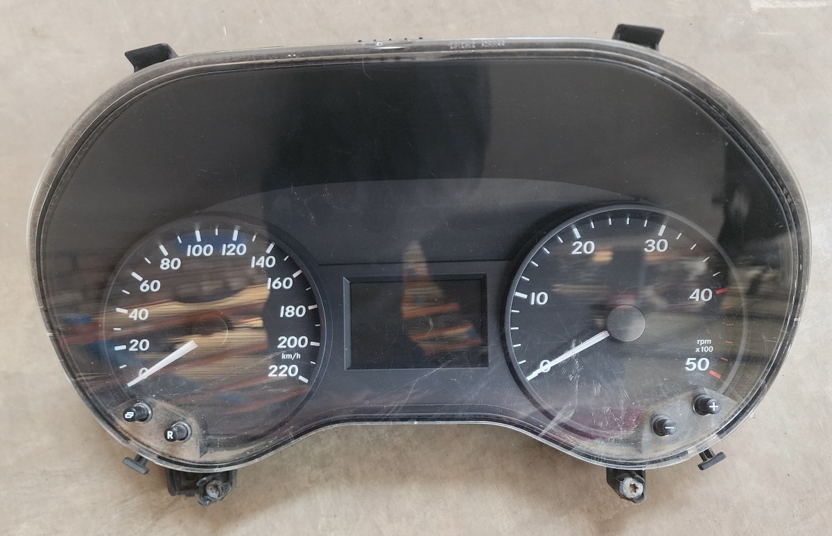W447 SPEEDO CLUSTER