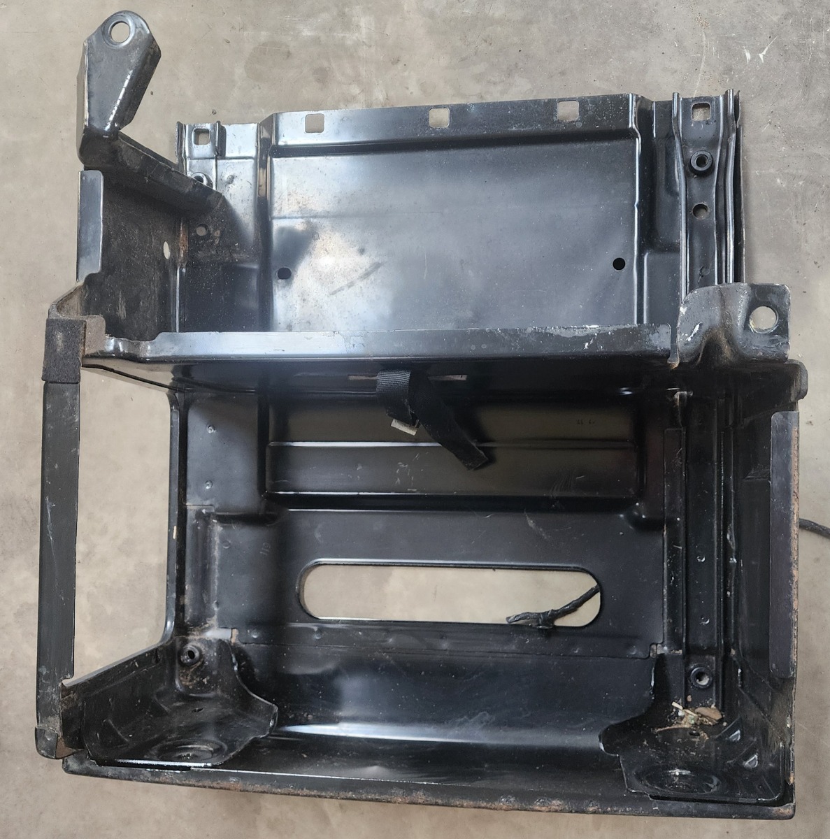 W447 LEFT FRONT STORAGE BOX