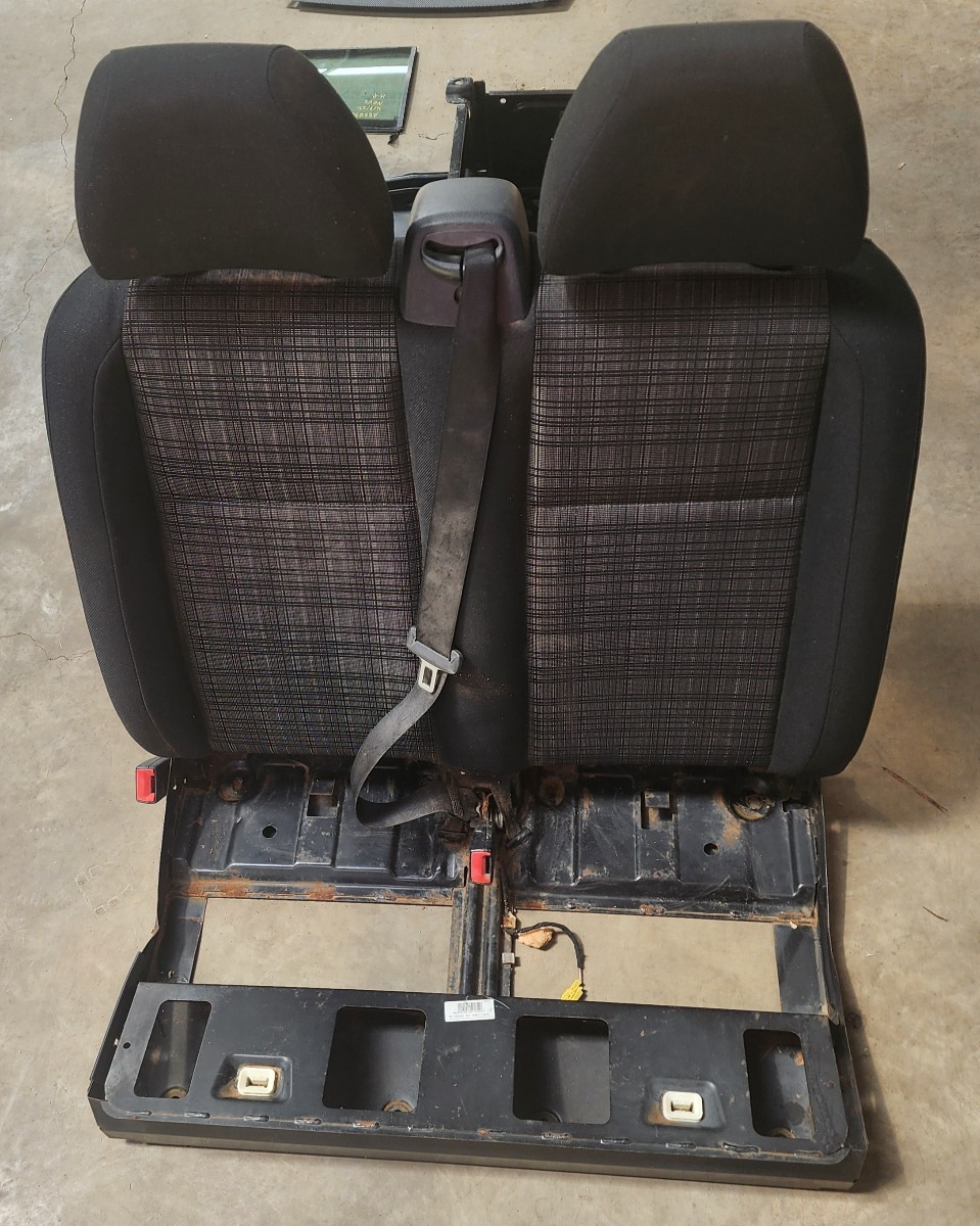 W447 LEFT FRONT SEAT BACK REST FRAME