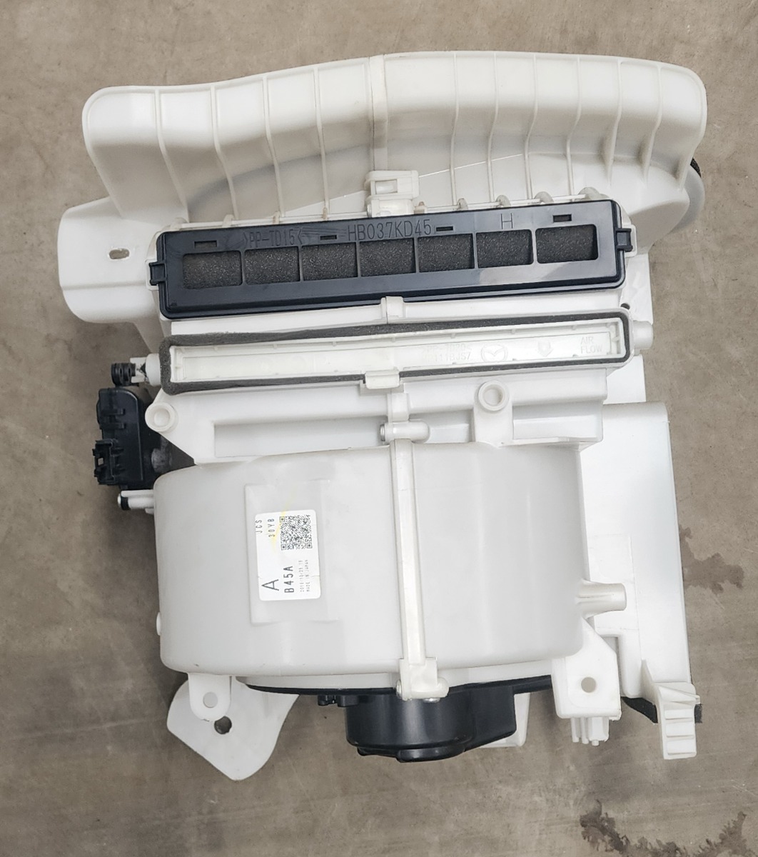 3 HEATERBOX BLOWER
