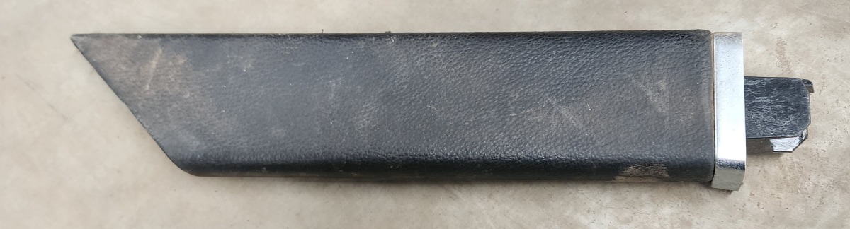 KOLEOS 2 RIGHT CENTRE CONSOLE TRIM