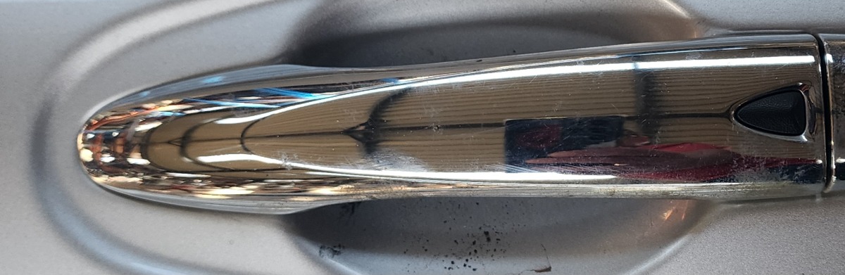 KOLEOS 2 LEFT FRONT DOOR HANDLE