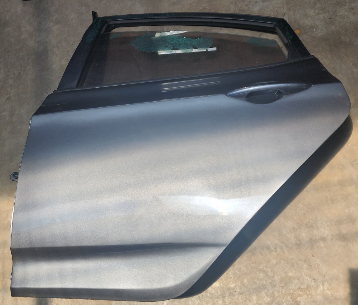 ACCENT LEFT REAR DOOR (SHELL)