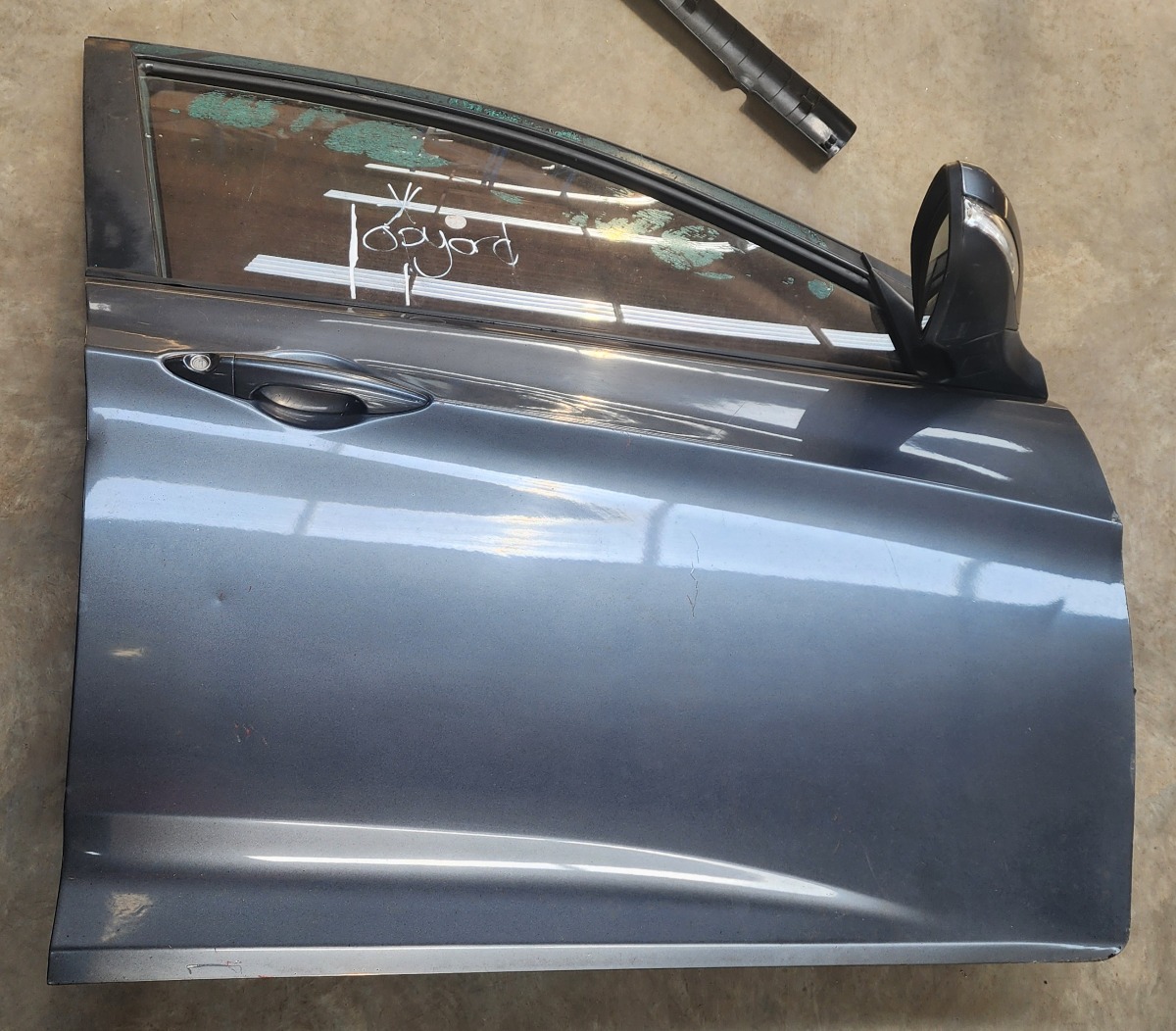 ACCENT RIGHT FRONT DOOR (SHELL)