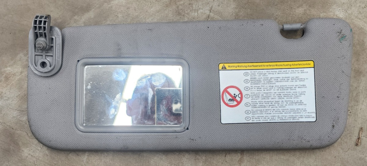 ACCENT LEFT SUNVISOR