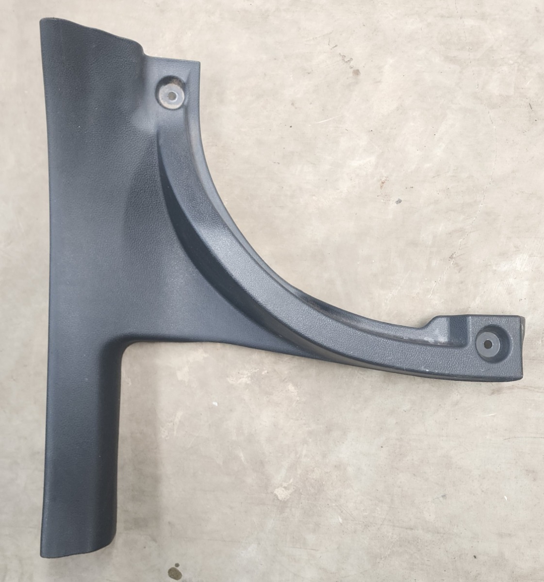 ACCENT RIGHT REAR DOOR SCUFF