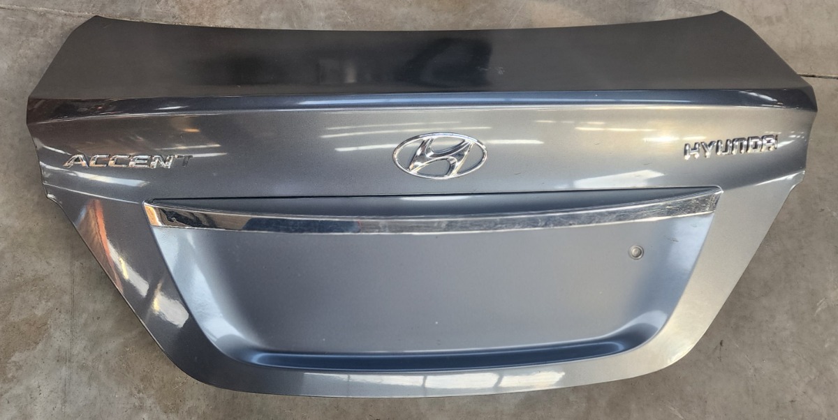 ACCENT BOOTLID (SHELL)