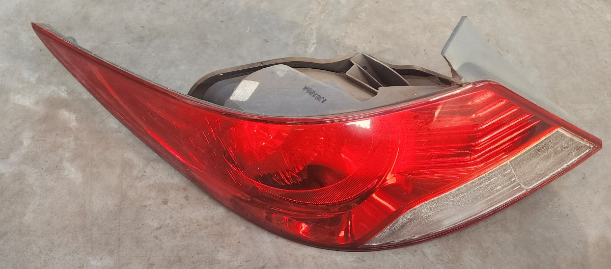 ACCENT LEFT TAIL LAMP