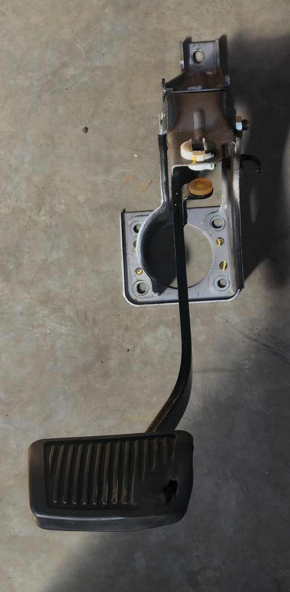 ACCENT BRAKE PEDAL